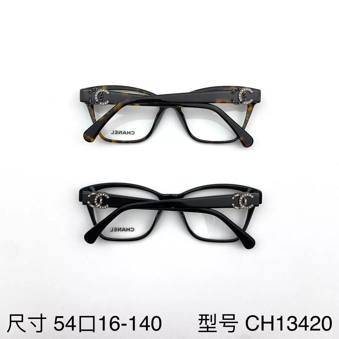샤넬 미세한 캣아이 쉐입의 광학 안경테 상세 이미지 2