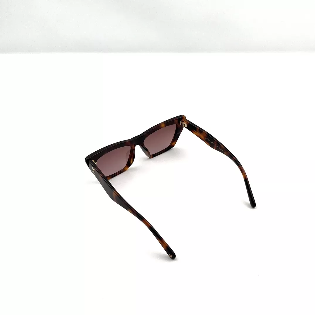 루이비통 모노그램 장식 포인트 선글라스 상세 이미지 16