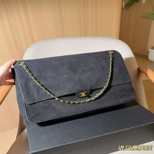 샤넬 맥시 에어포트 플랩 체인 백