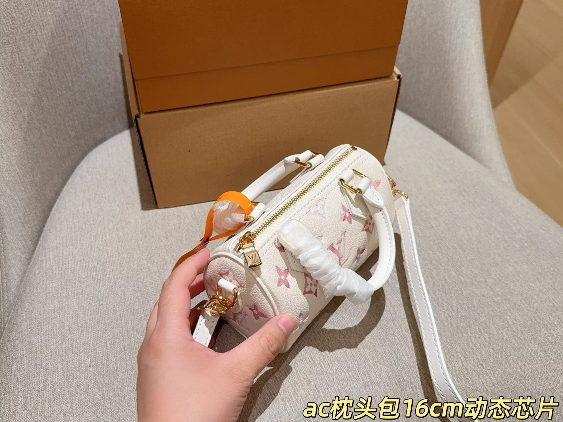 루이비통 그라데이션 나노 스피디 스타일 백 상세 이미지 7