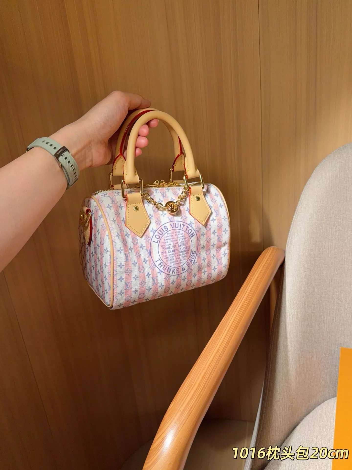 루이비통 스피디 20 배지 장식 백 상세 이미지 3