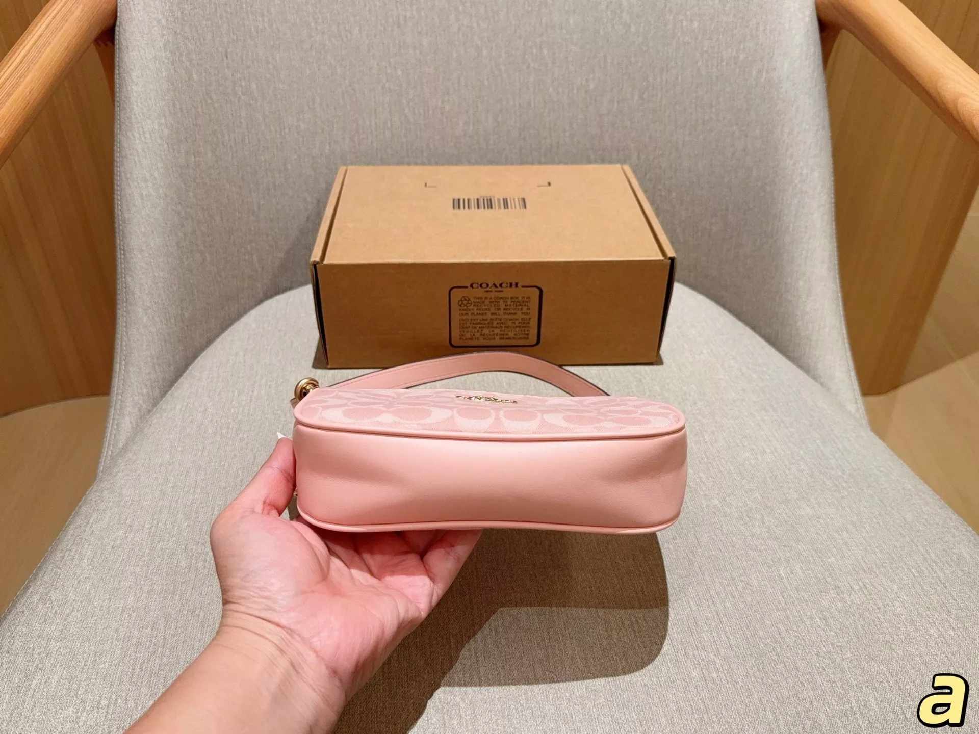 코치 놀리타 19 데님 체인백 상세 이미지 6