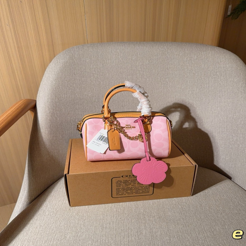 코치 미니 로완 필로우 스타일 백
