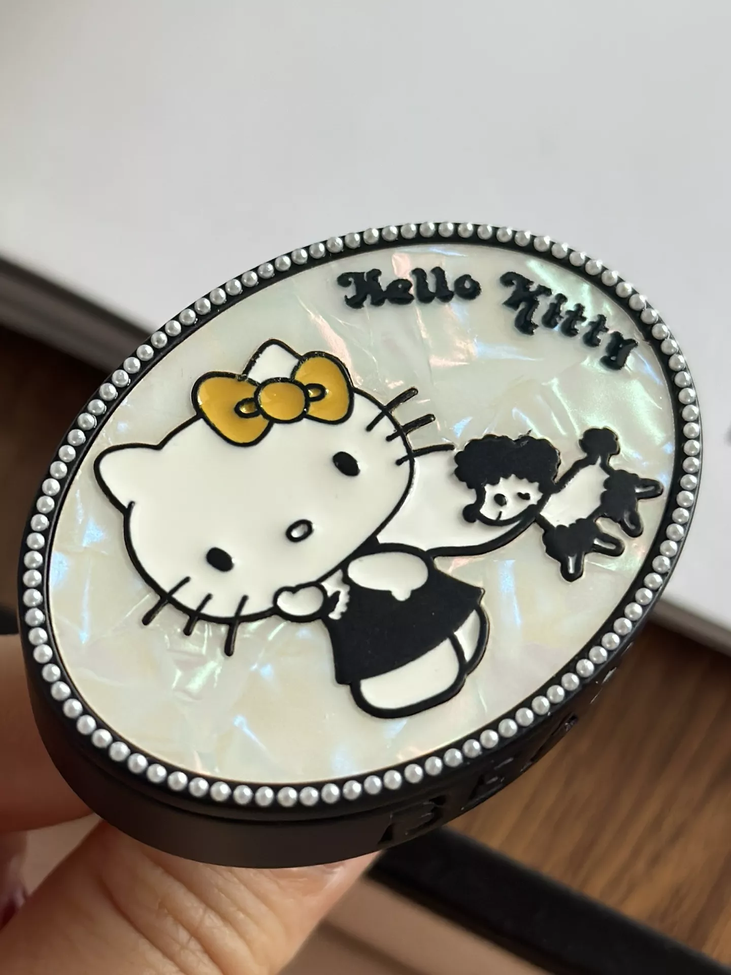 비스트 헬로키티 콜라보 차량용 송풍구 방향제 상세 이미지 22
