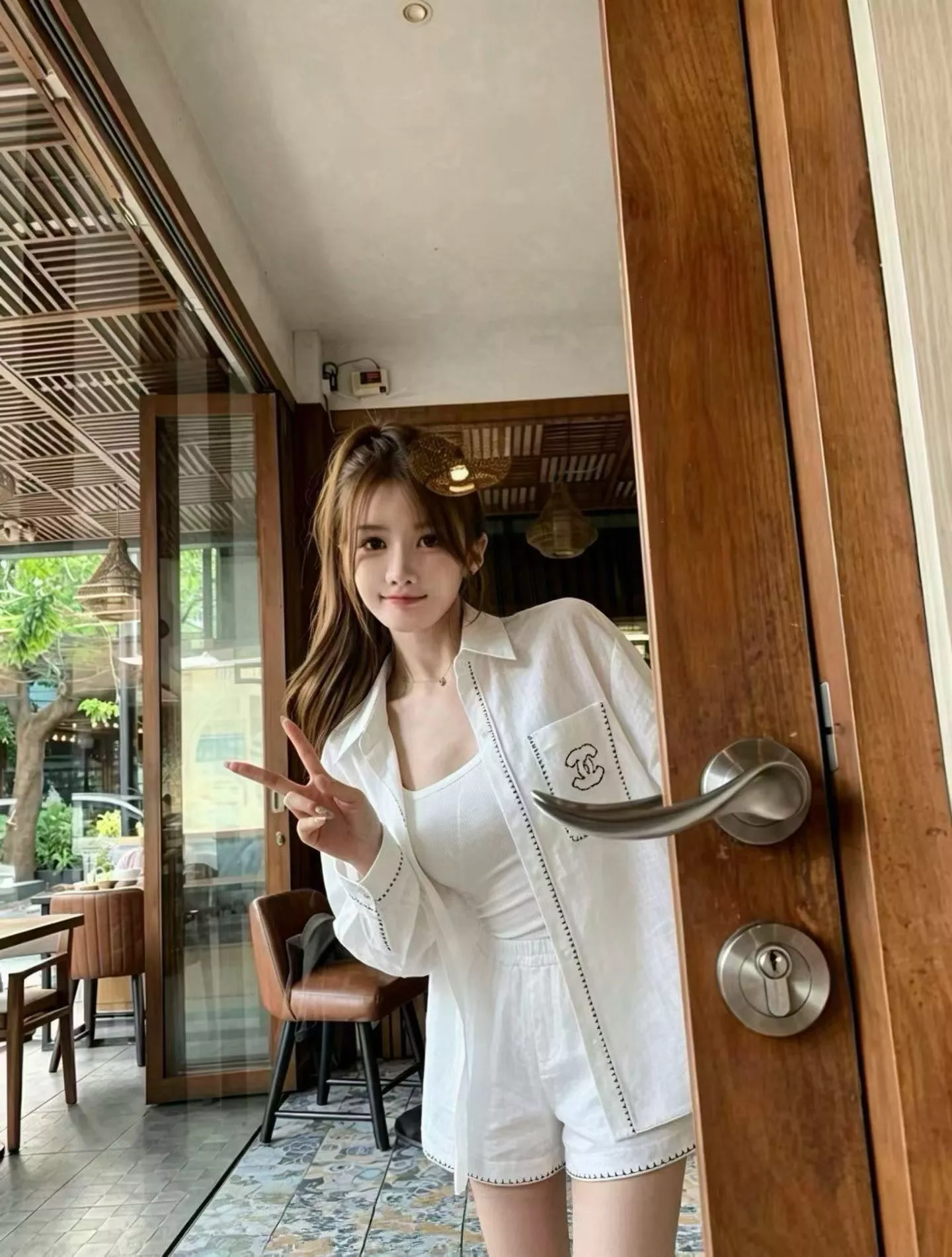 샤넬 자수 포인트 릴렉스 셔츠와 쇼츠 구성 상세 이미지 31