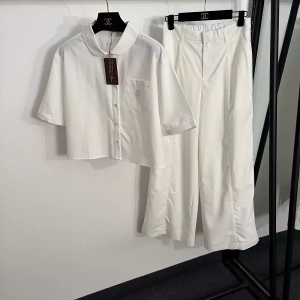 로로피아나 자수 포켓 반소매 셔츠와