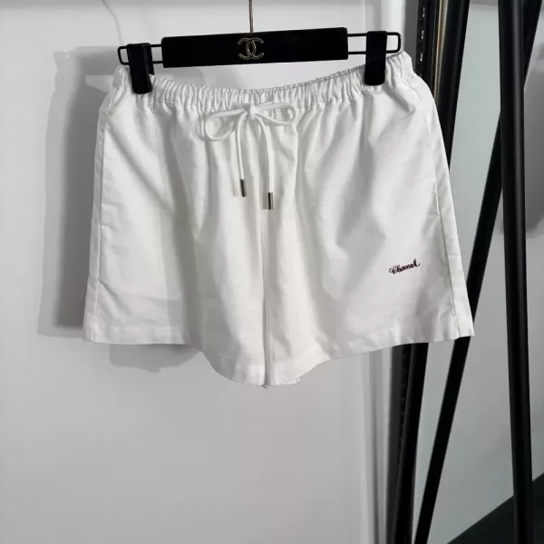 샤넬 레터링 자수 밴딩 숏팬츠
