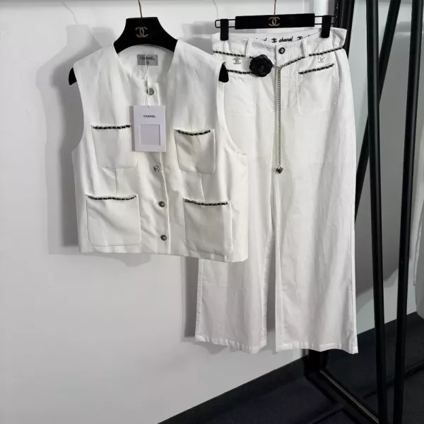 샤넬 체인 포인트 린넨 베스트와