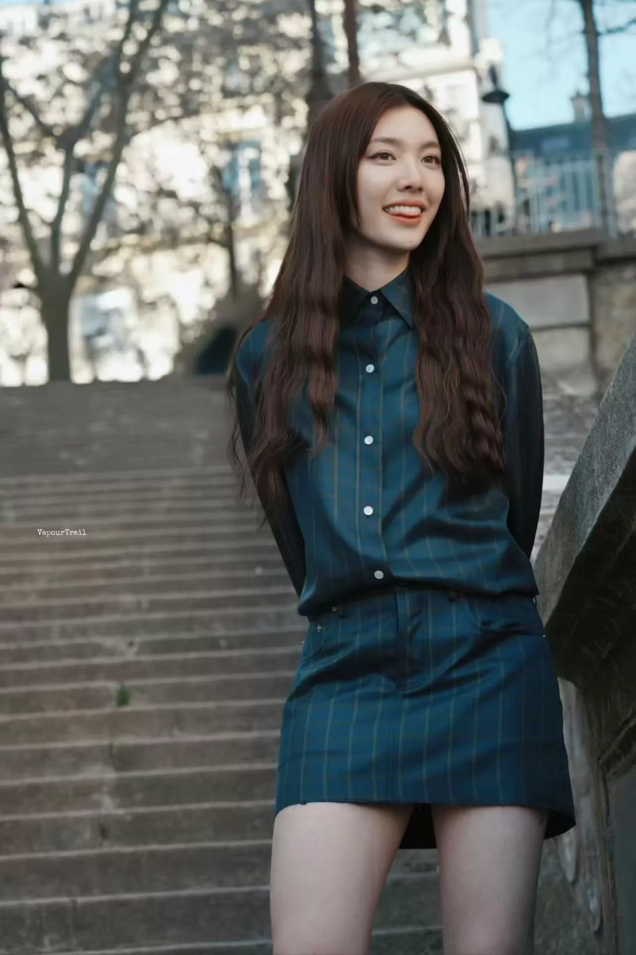 디올 체크 포인트 타이 장식 셔츠 상세 이미지 12