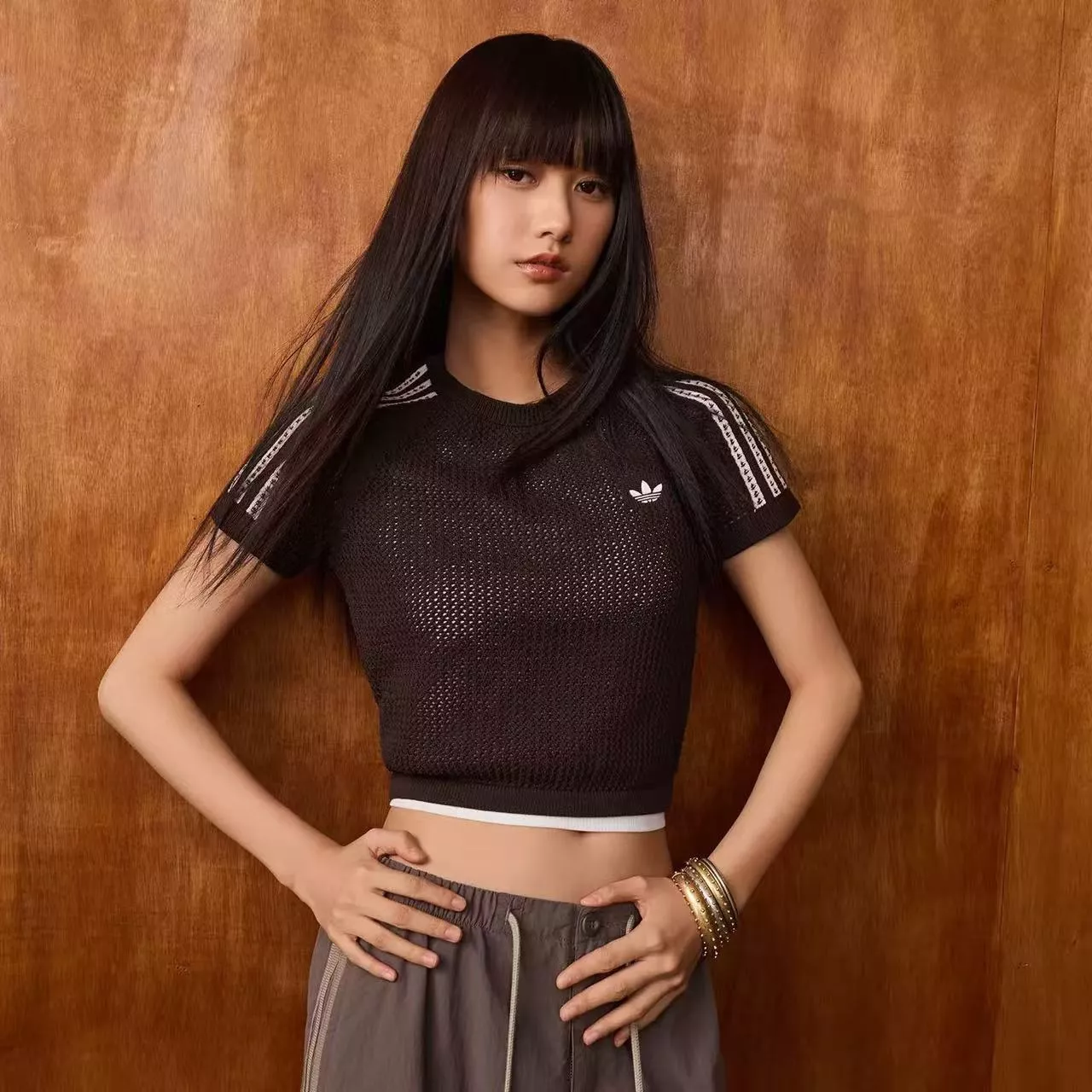 아디다스 메쉬 짜임 크롭 반팔 상의 상세 이미지 12