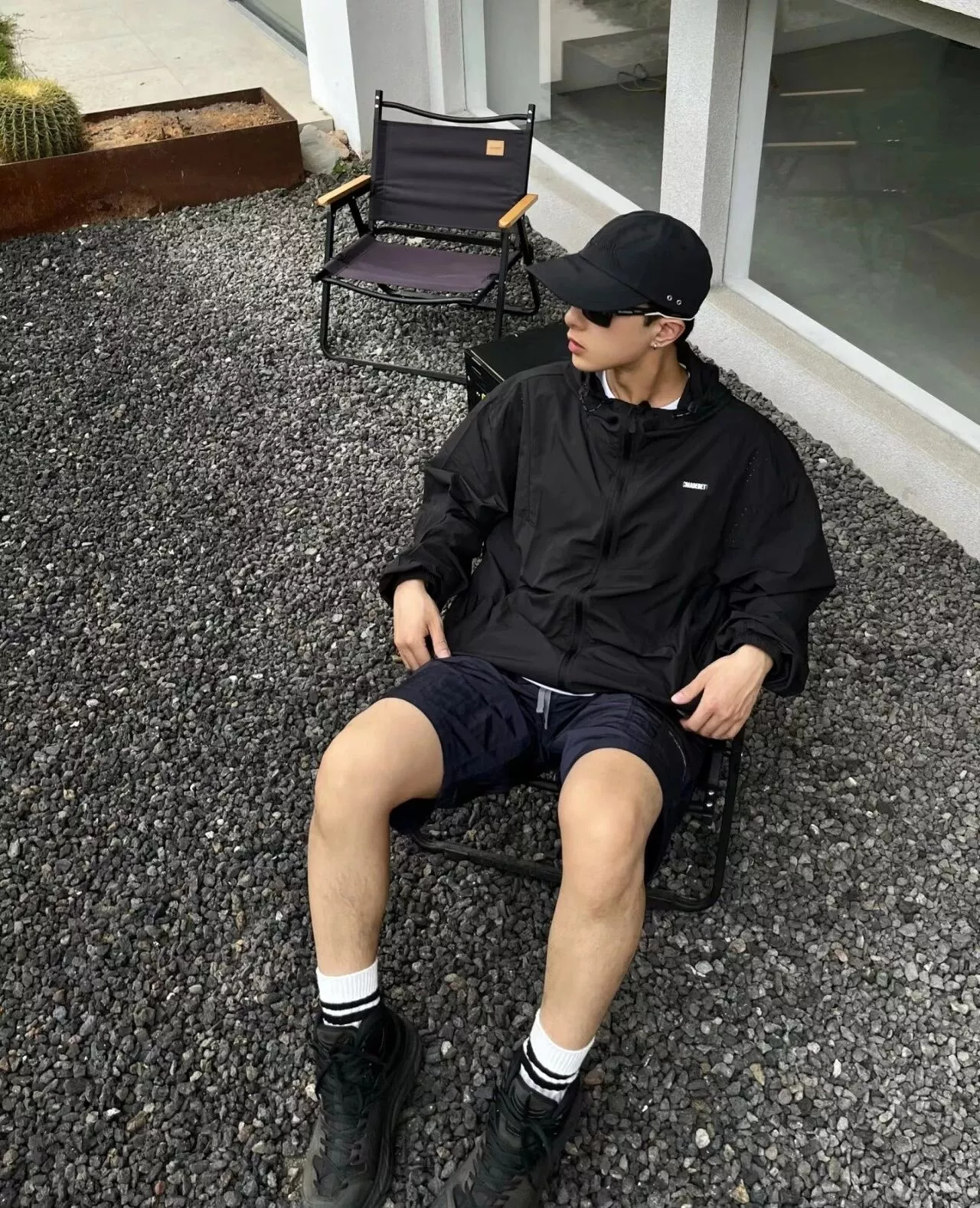 살로몬 경량 후드 바람막이 자켓 상세 이미지 24