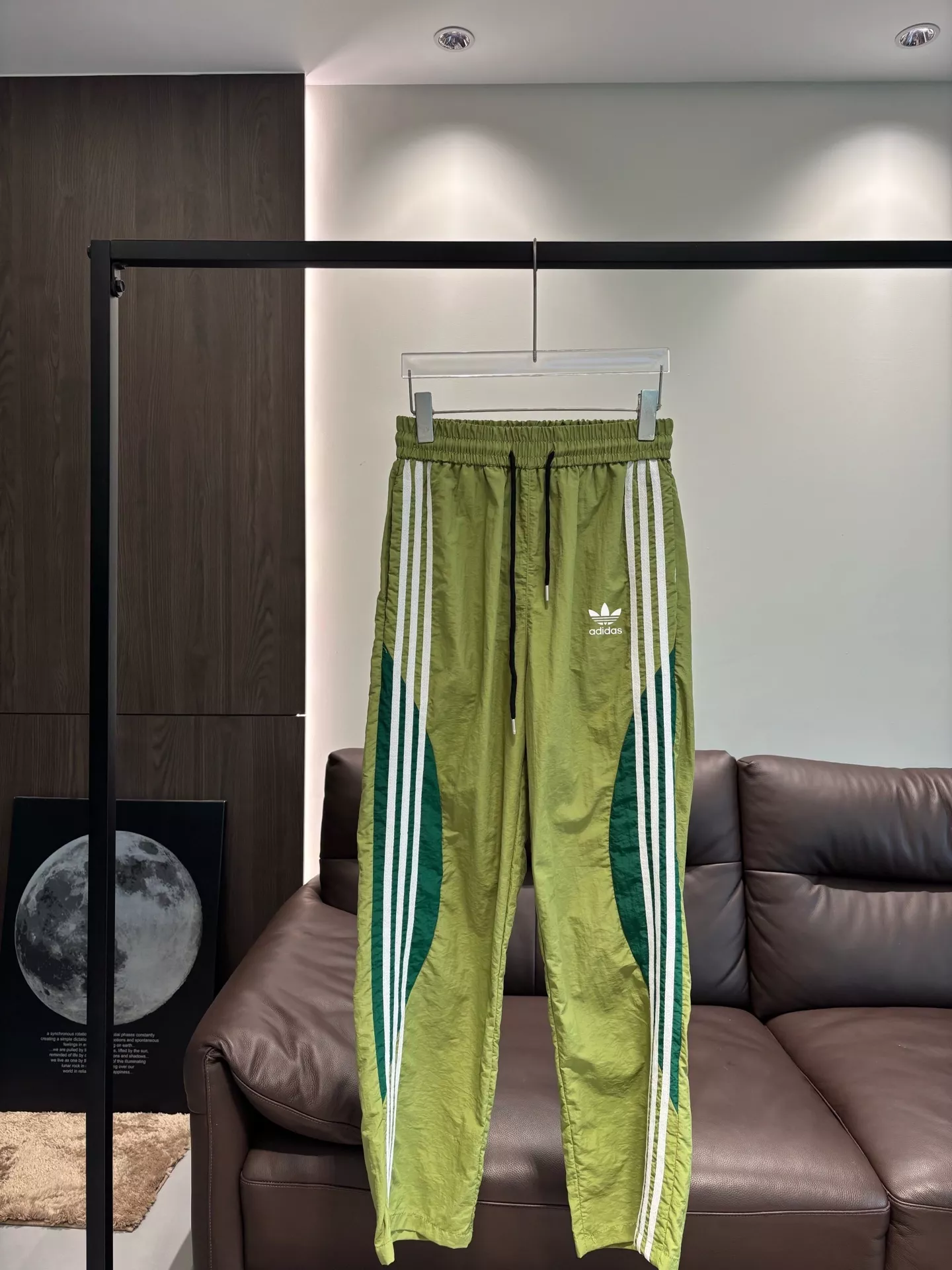 아디다스 삼선 배색 속건 와이드 팬츠 상세 이미지 3