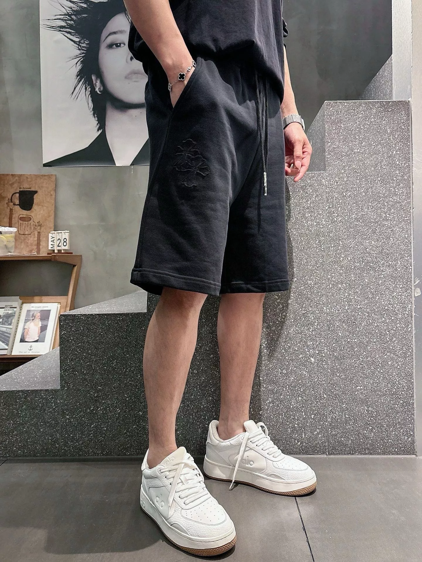 크롬하츠 패치 자수 포인트 코튼 쇼츠 상세 이미지 15