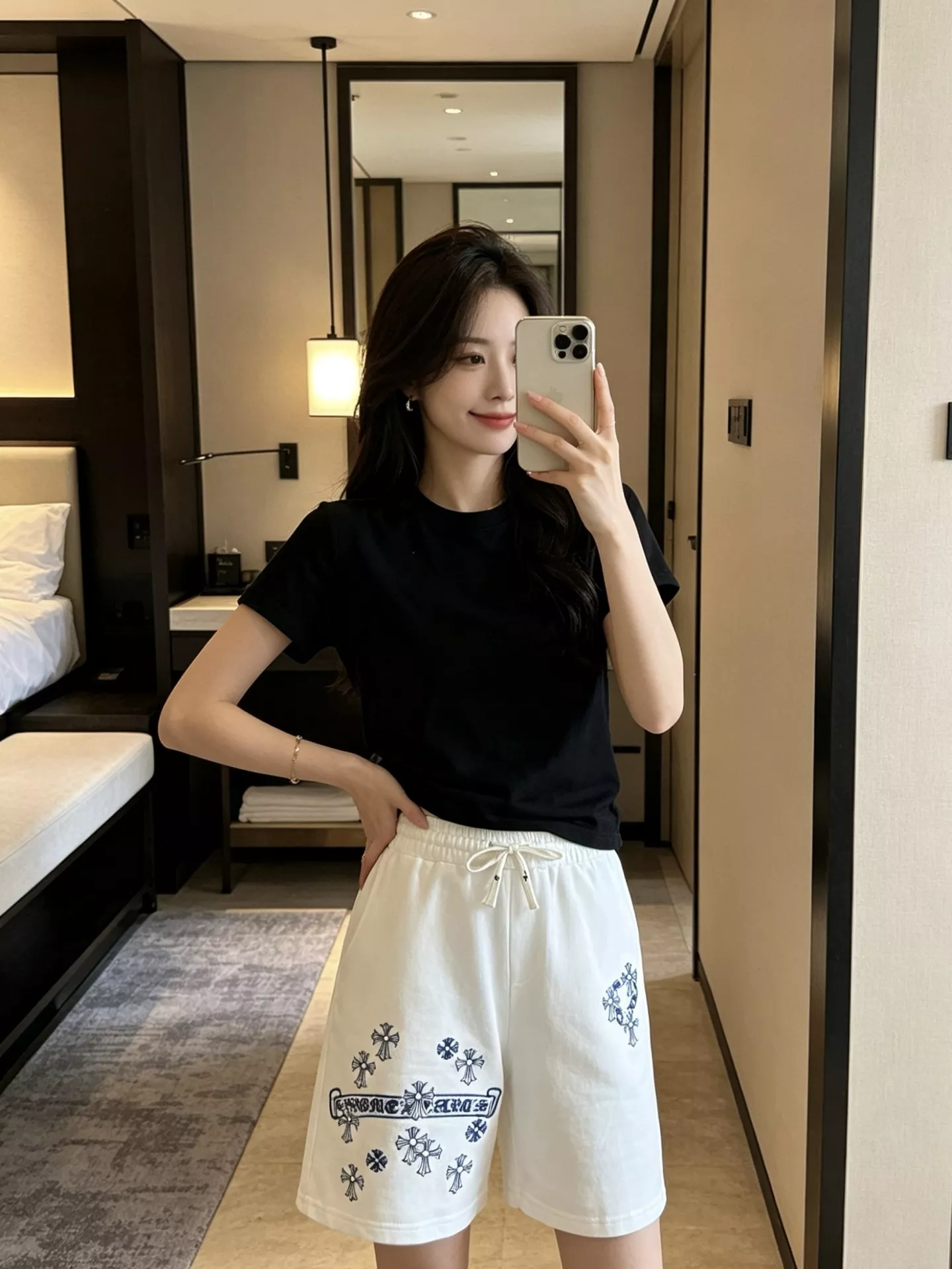 크롬하츠 십자가 패치 자수 쇼츠 상세 이미지 18