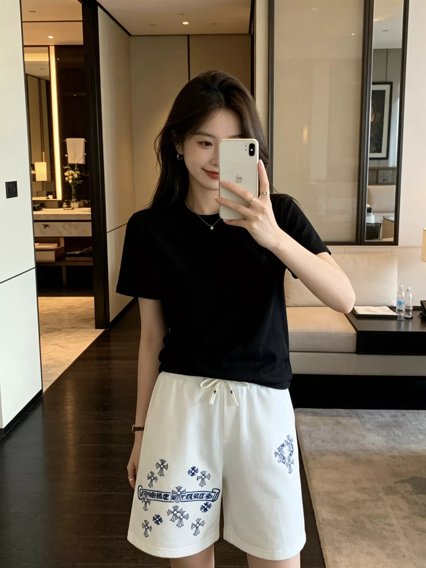 크롬하츠 십자가 패치 자수 쇼츠 상세 이미지 14