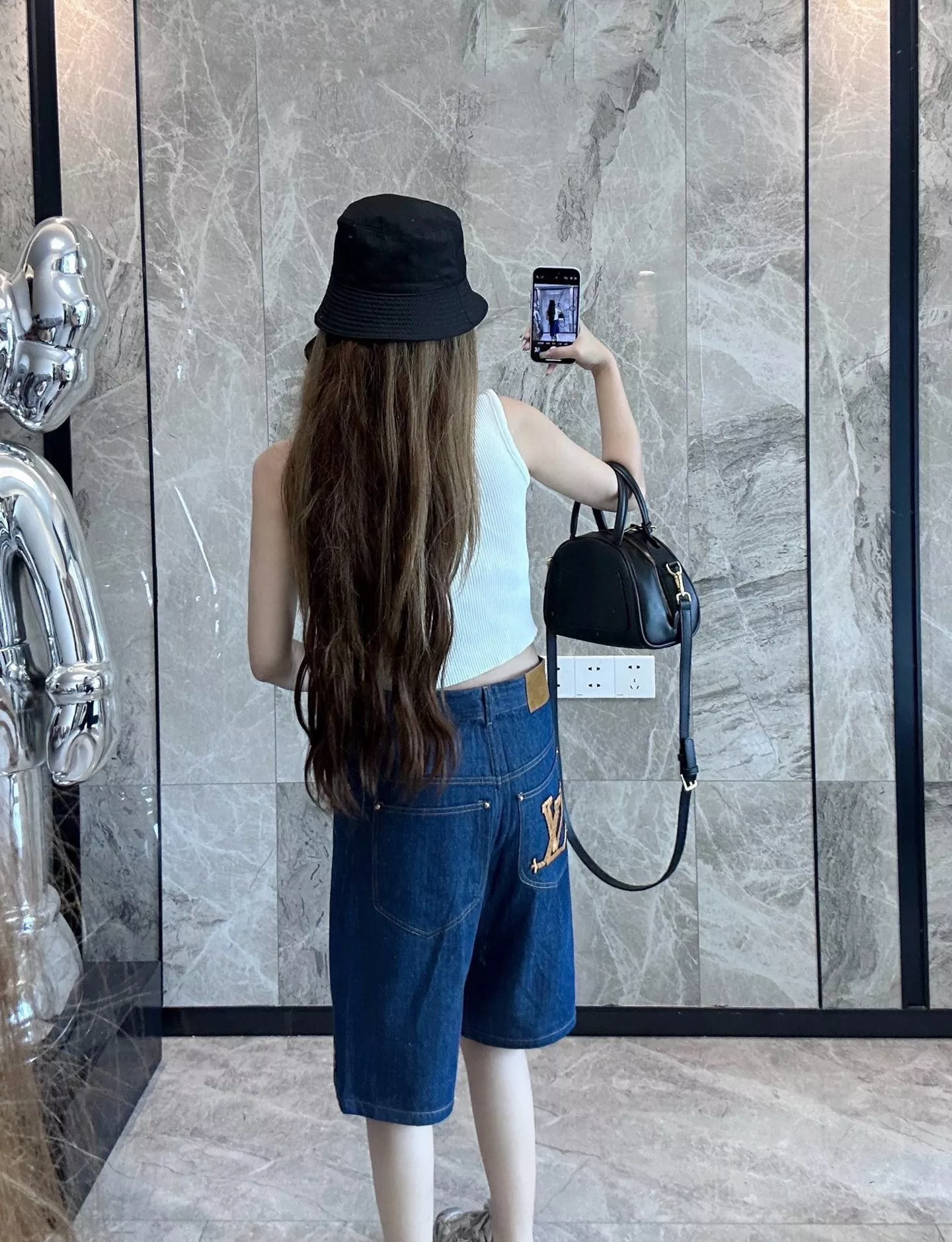 루이비통 로프 자수 포인트 데님 반바지 상세 이미지 19