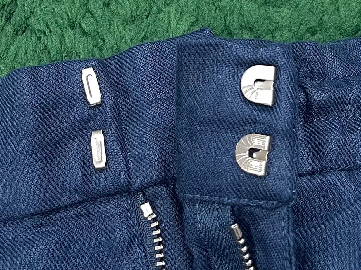 브루넬로쿠치넬리 드로스트링과 투턱 디테일의 울 팬츠 상세 이미지 7