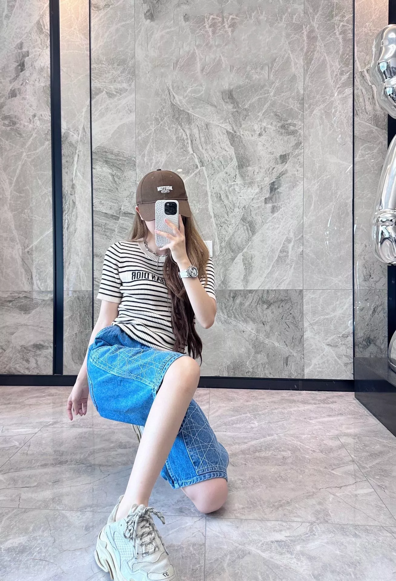 디올 등나무 격자 자수 워크 데님 반바지 상세 이미지 16