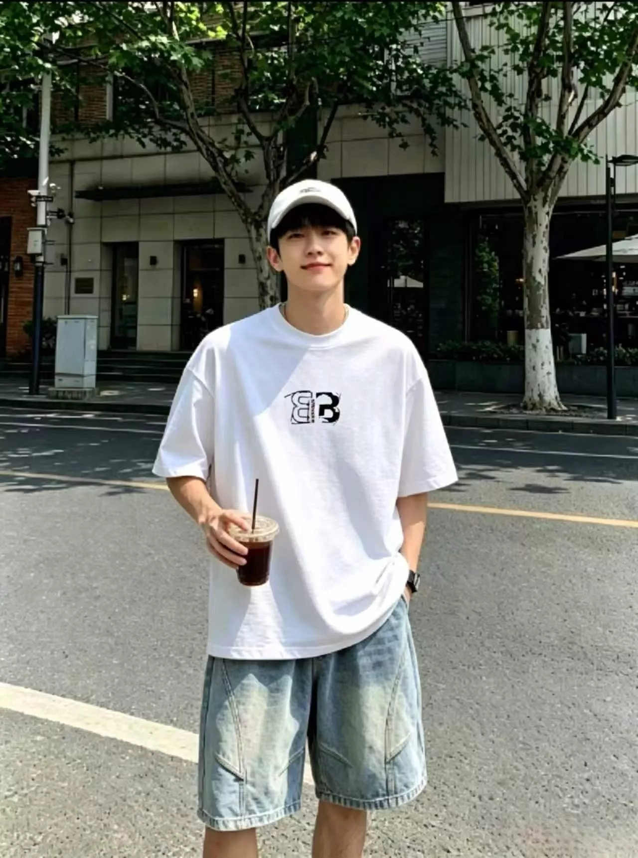 발렌시아가 전후면 더블 비 자수 반팔 탑 상세 이미지 12