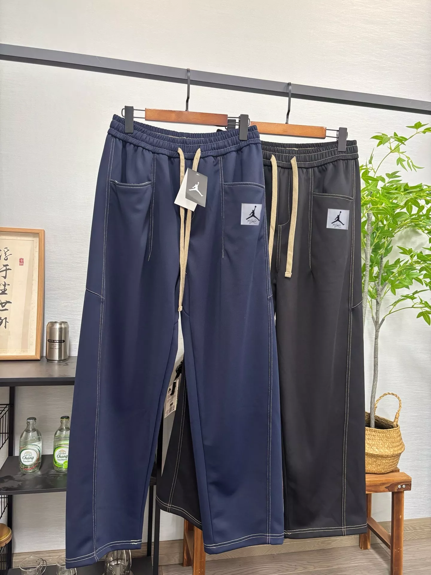 나이키 에어조던 패치 포인트 일자 조거 팬츠 상세 이미지 5