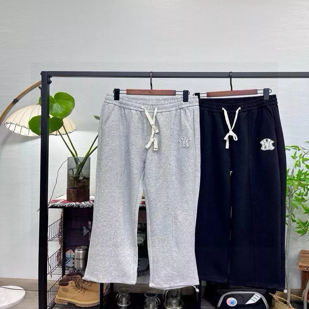 엠엘비 NY 자수 로고 베이직 조거 팬츠