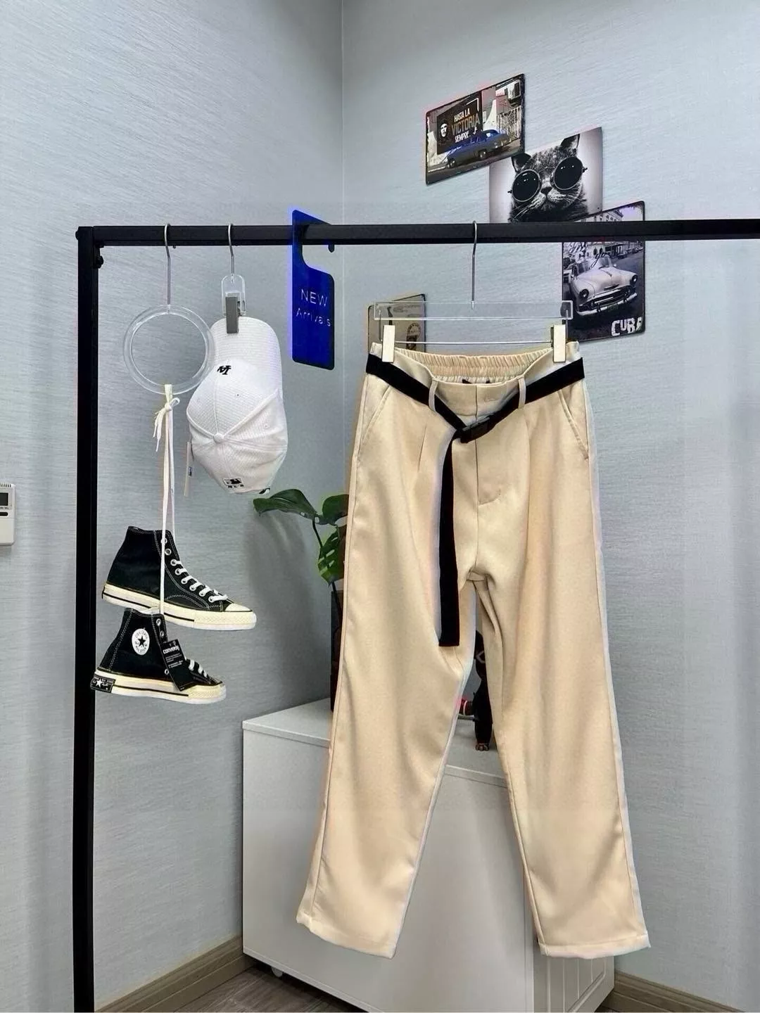 발렌시아가 버클 벨트 포인트 스트레이트 팬츠 상세 이미지 3
