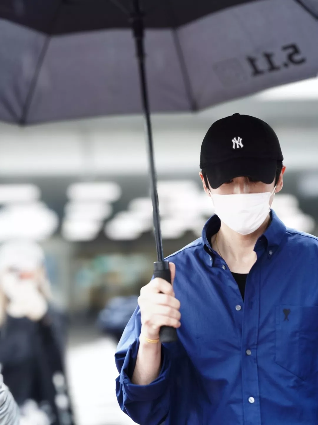 아미 하트 자수 포켓 옥스포드 셔츠 상세 이미지 12