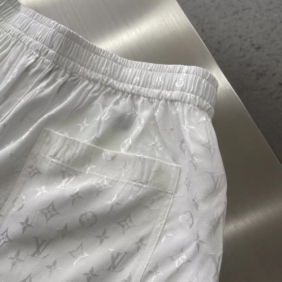 루이비통 모노그램 패턴 셔츠와 쇼츠 구성 상세 이미지 17