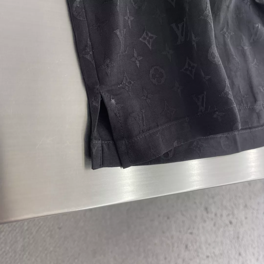 루이비통 모노그램 반소매 셔츠와 쇼츠 세트 상세 이미지 7