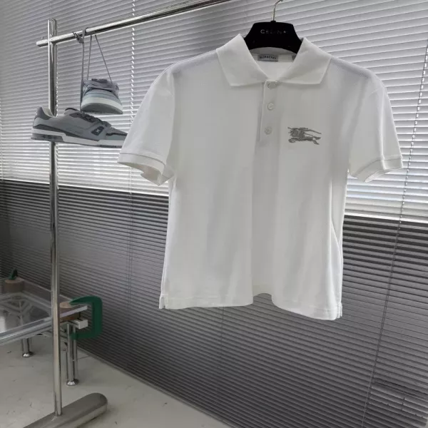 버버리 전마 자수 피케 폴로 상의