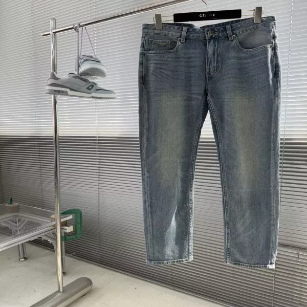 아르마니 통기성 스트레치 데님 청바지