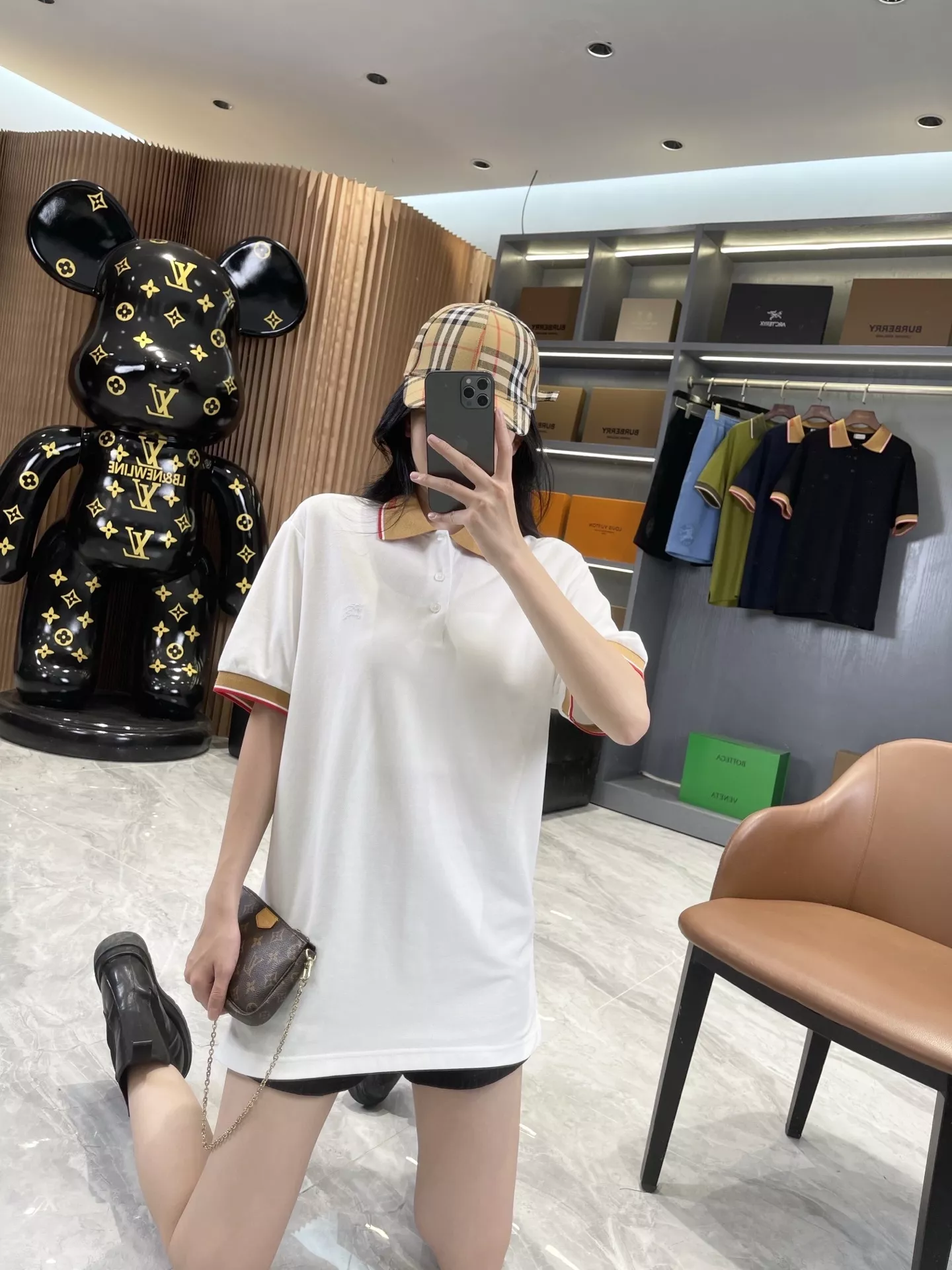 버버리 승마 기사 자수 피케 폴로 상의 상세 이미지 86