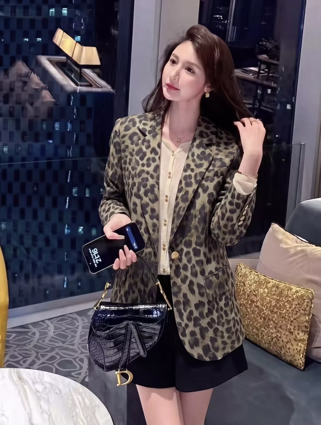 입생로랑 린넨 레오파드 원버튼 재킷 상세 이미지 12