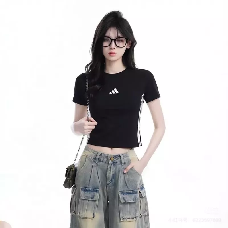 아디다스 여성 크롭핏 삼선 로고 탑 상세 이미지 15