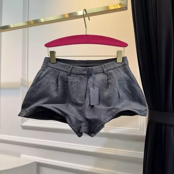 프라다 그레이 버블 실루엣 쇼트 팬츠