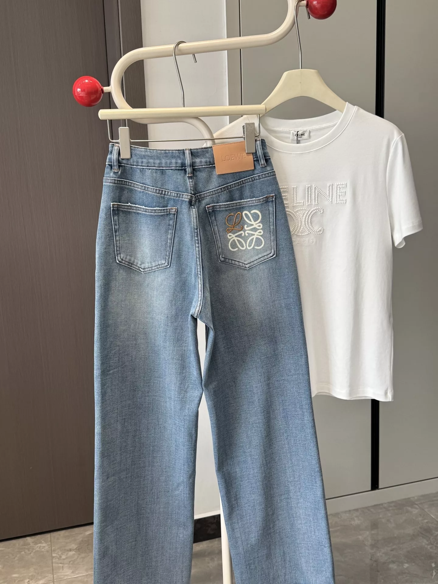 로에베 자수 로고 스트레이트 데님 팬츠 상세 이미지 8