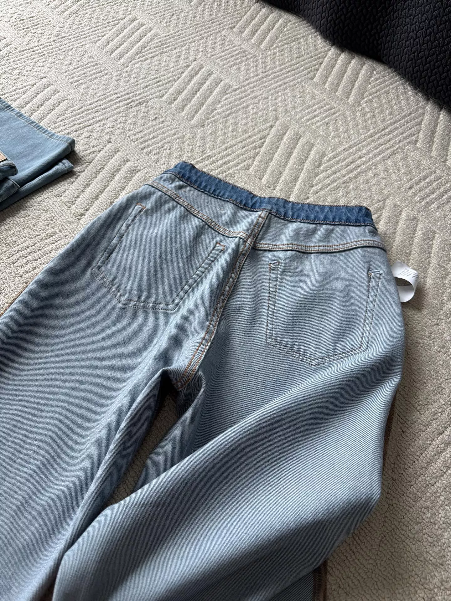 로에베 자수 로고 스트레이트 데님 팬츠 상세 이미지 56
