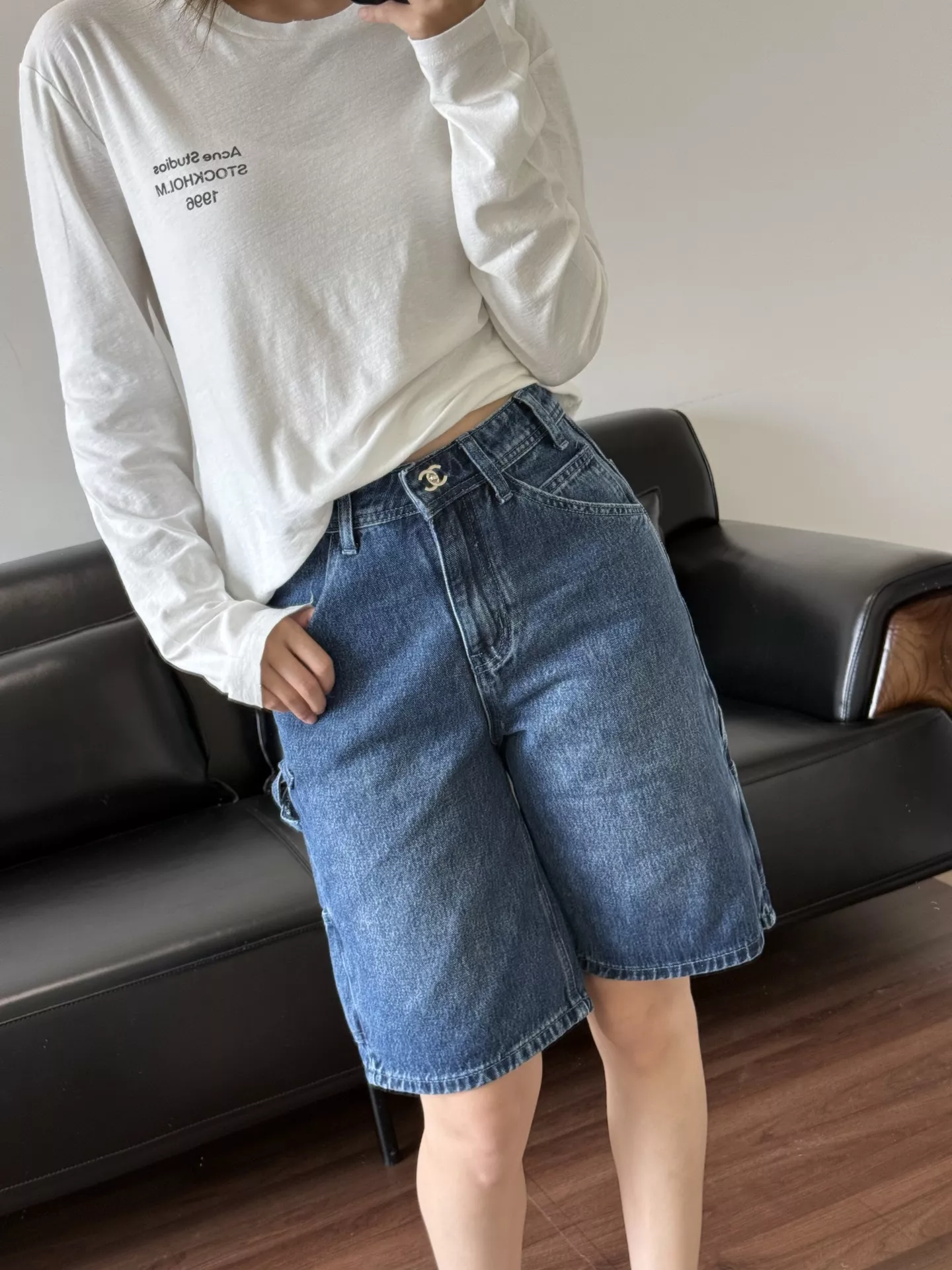 샤넬 워싱 데님 미들 팬츠 상세 이미지 28