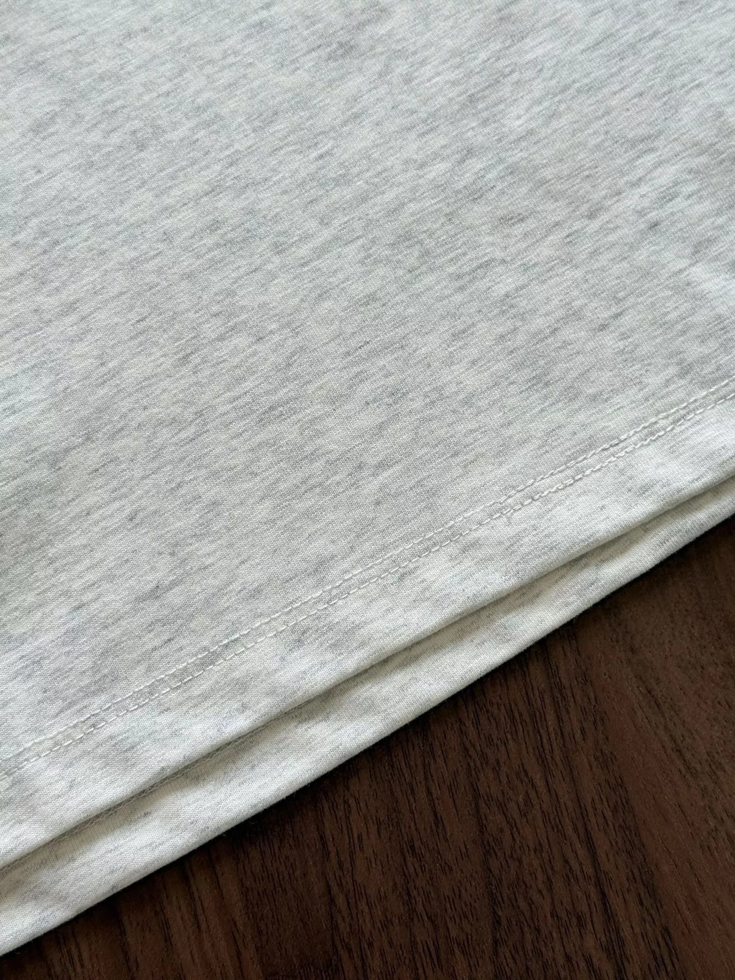 오브루이노 핸드메이드 비즈 프린팅 반팔 상의 상세 이미지 25