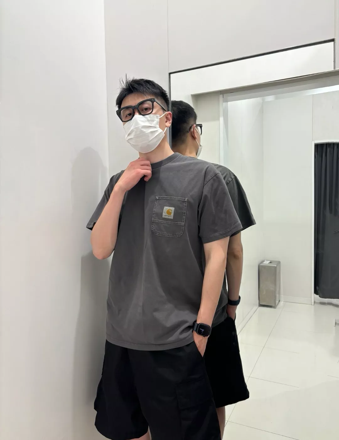 칼하트 로고 포켓 워싱 반팔 상의 상세 이미지 38