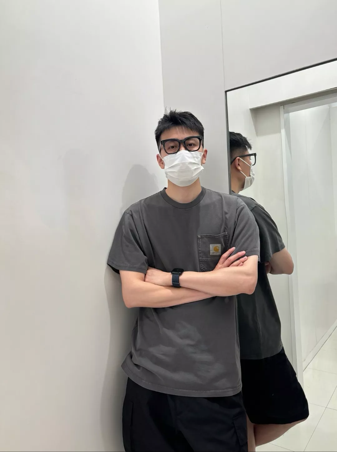 칼하트 로고 포켓 워싱 반팔 상의 상세 이미지 40