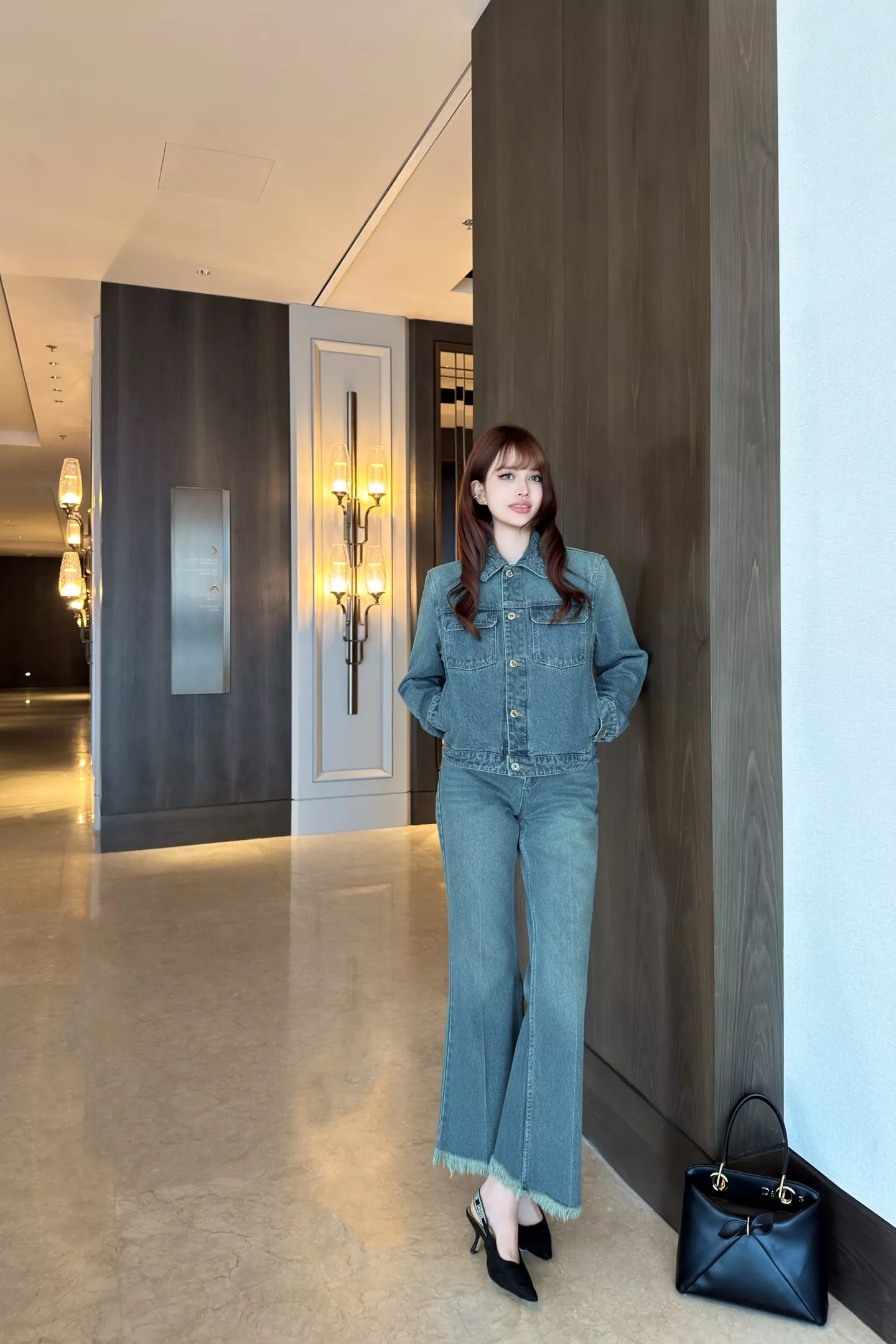 디올 워싱 코튼 크롭 데님 아우터 상세 이미지 29