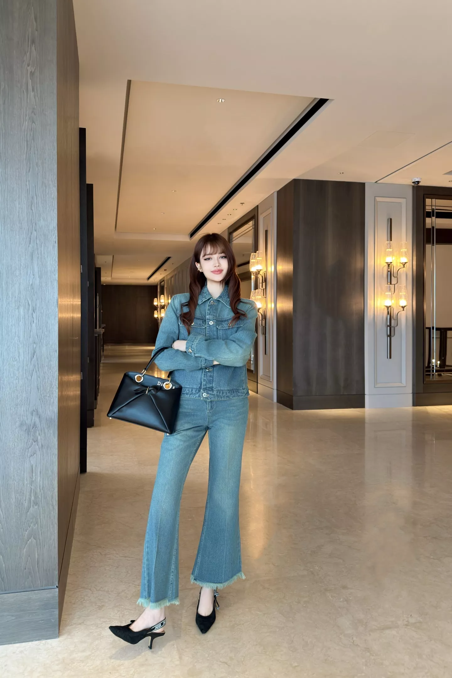 디올 워싱 코튼 크롭 데님 아우터 상세 이미지 28