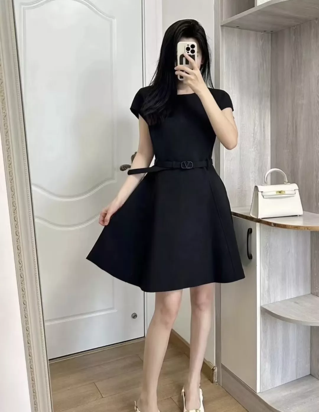발렌티노 반소매 슬림 핏 드레스 상세 이미지 18