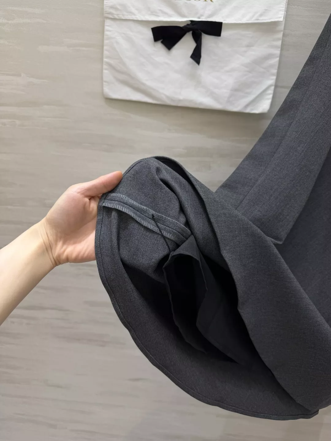 디올 우아한 플레어 실루엣 스커트 상세 이미지 7
