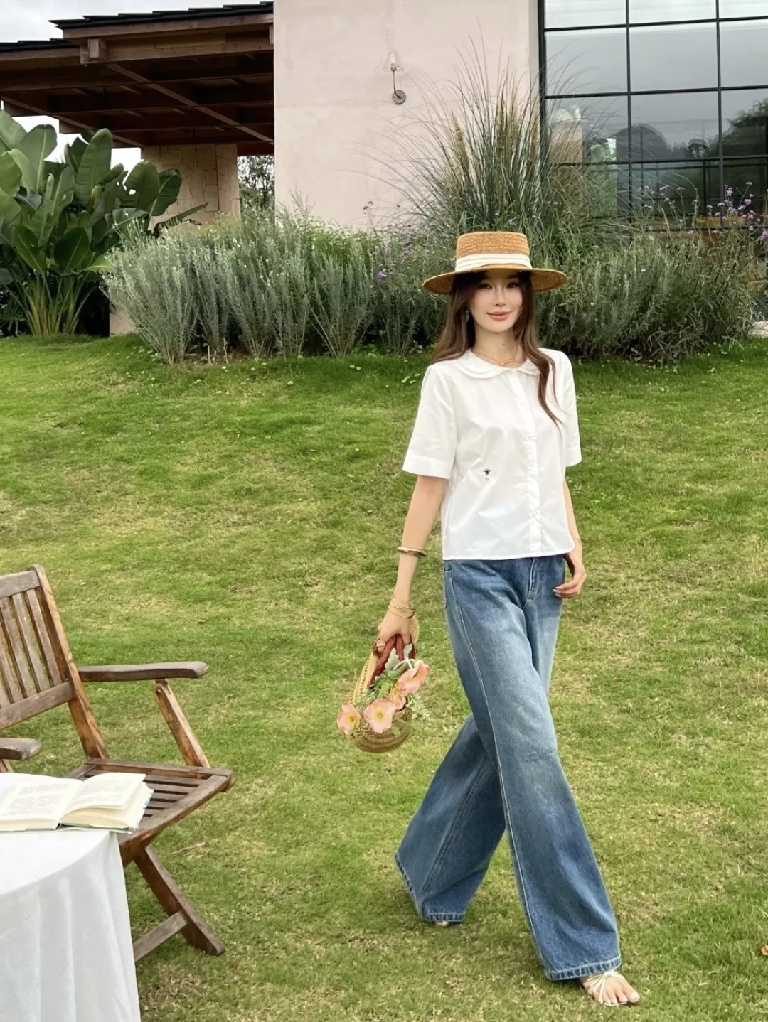 디올 클래식 화이트 레이스 카라 셔츠 상세 이미지 15