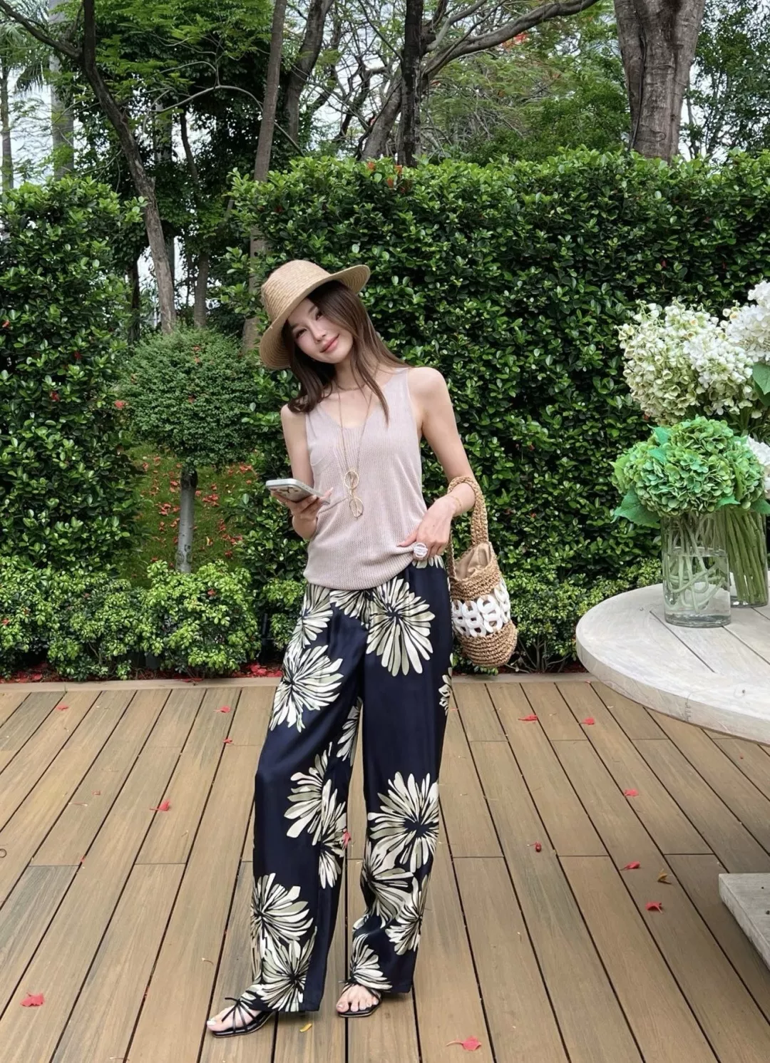 브루넬로쿠치넬리 플라워 프린트 실크 와이드 팬츠 상세 이미지 33