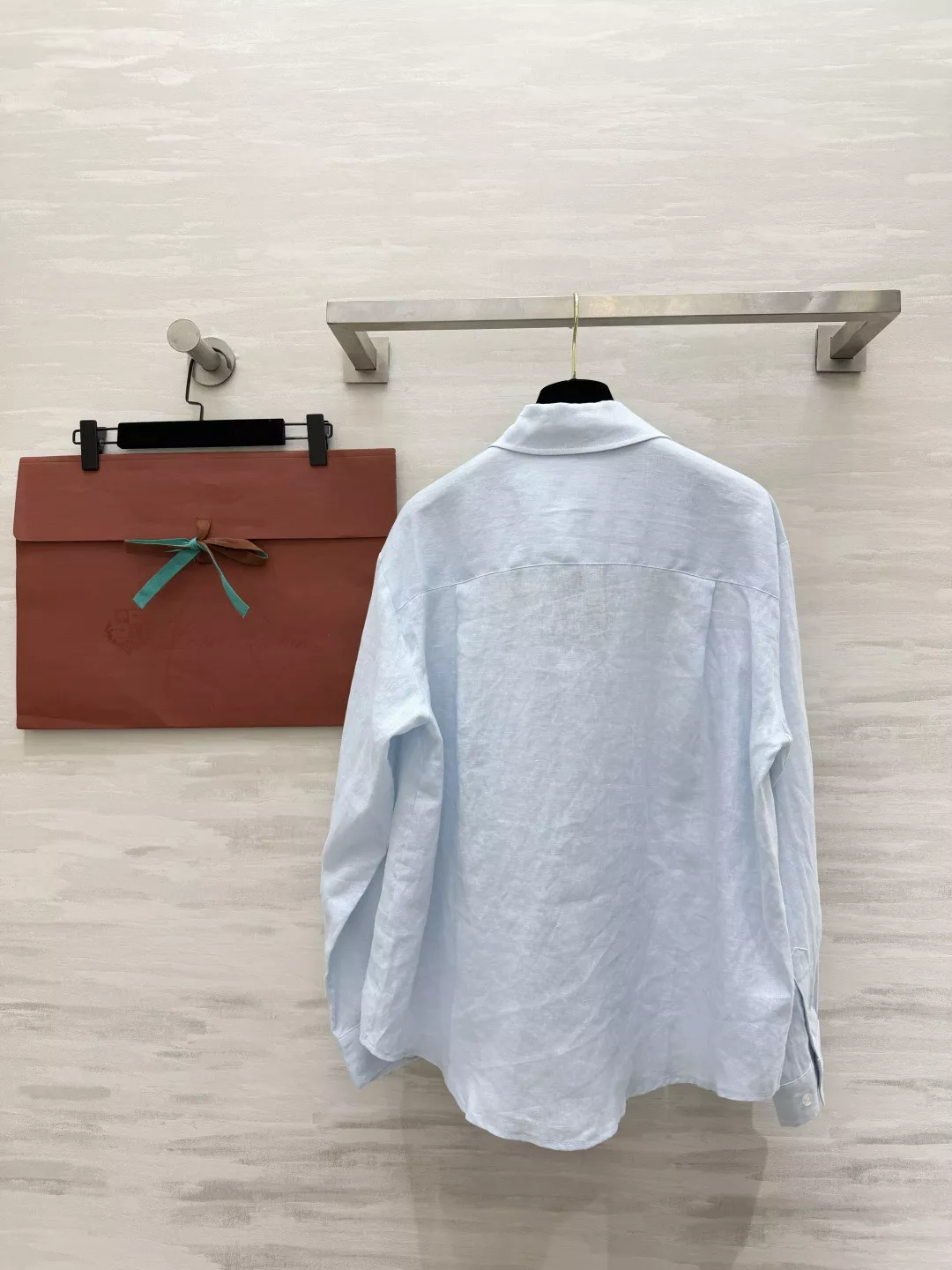로로피아나 플라워 자수 린넨 셔츠 상세 이미지 18