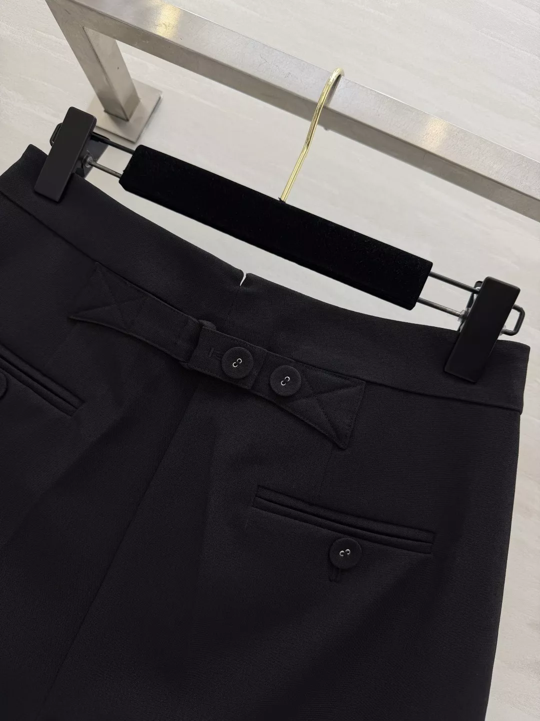 톰브라운 클래식 파이브부 정장 쇼츠 상세 이미지 3