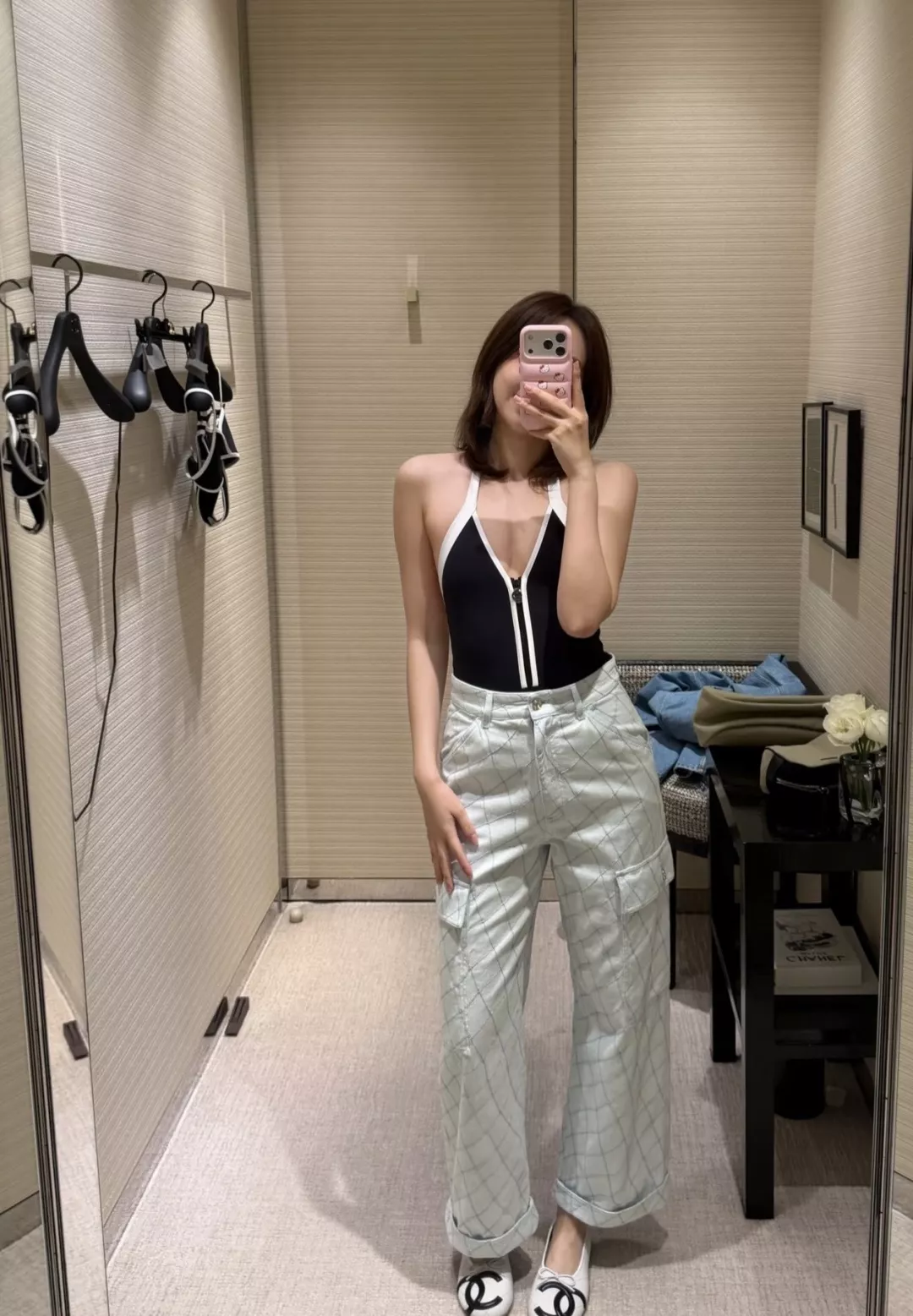 샤넬 퀼팅 디테일 와이드 카고 팬츠 상세 이미지 25